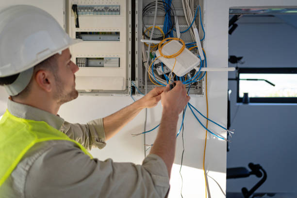 Best Circuit Breaker Repair  in Galesville, WI
